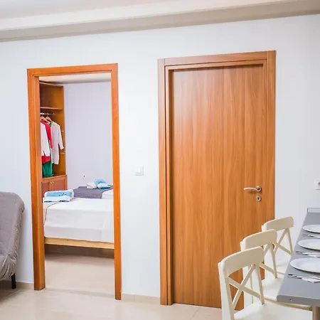 Rhodes Center Apartment