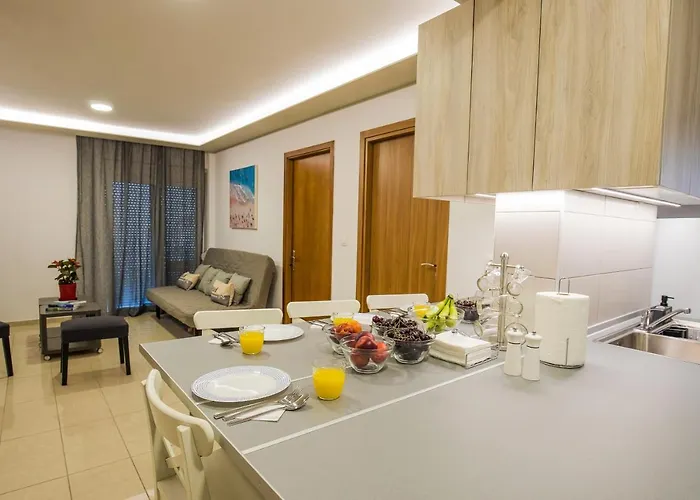 Rhodes Center * Rhodes City